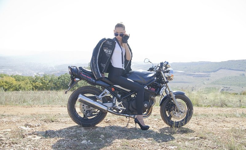 Мария, 18